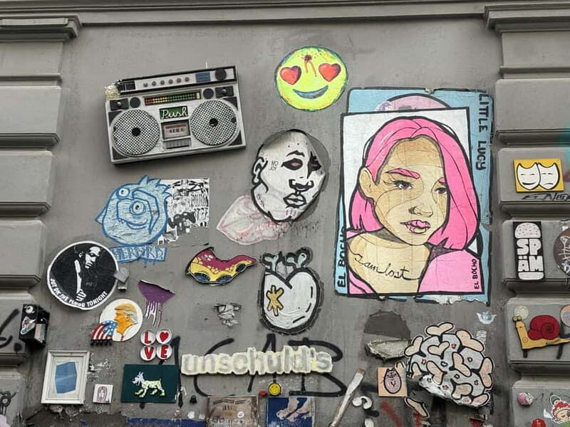 English guided insider tour through the Schanzenviertel - Price and value: $34 for an English, story-led neighborhood walk