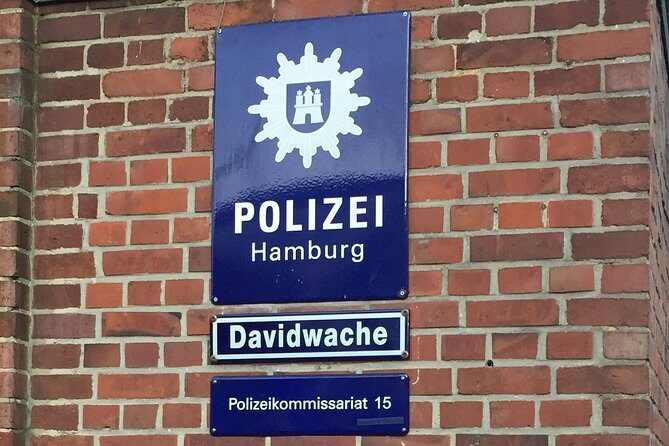 English guided Tour of the "Sinful Mile" Reeperbahn and Red Light District - Zur Ritze: the boxing-ring pub you won’t forget