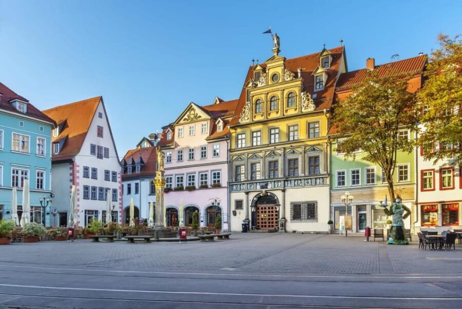 Erfurt: Express Walk with a Local - Starting at Angerbrunnen: a meeting point that instantly roots you in town
