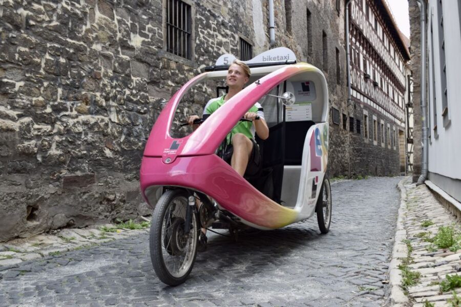 Erfurt: Private Guided Classic Old Town E-Rickshaw Tour - Waagegasse to the Old Synagogue: medieval streets with a quieter edge