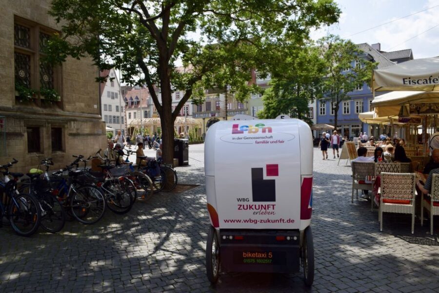 Erfurt: Romantic Rickshaw Tour For Two - Fish Market Facades: Renaissance Detail Without the Hunt