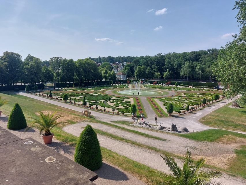 Erotische Stadtführung in Ludwigsburg - The Best Part: A Story You Can Question (Instead of Memorize)
