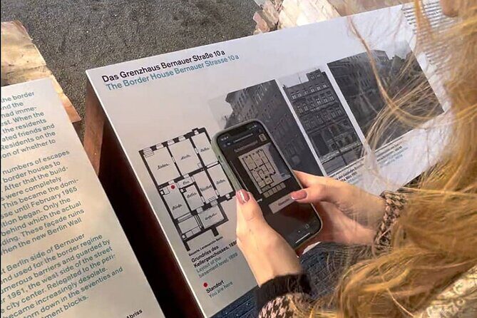 Escaping and spying on the Berlin Wall Scavenger hunt - Weather, Walking, and Comfort: Planning for a 90-Minute Outdoor Puzzle