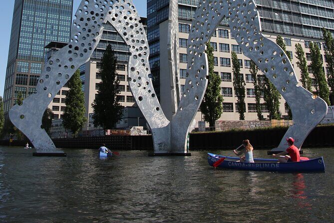 Explore Berlin by canoe - Görlitzer Ufer and Park Time: Multicultural Berlin by Water