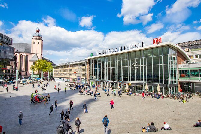 Explore Cologne in 60 minutes with a Local - Meeting at Kardinal-Höffner-Platz and finishing on Hohenzollern Bridge