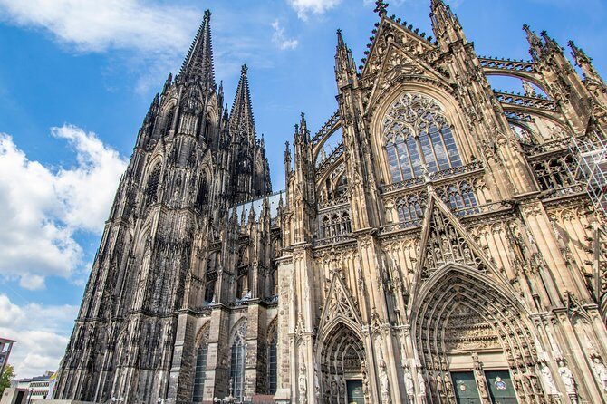 Explore Cologne in 60 minutes with a Local - Cologne Cathedral: UNESCO scale, Gothic details, and what to look for