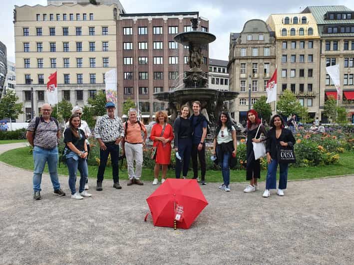 Explore Düsseldorf with Passionate tour guides! - Why Düsseldorf Works Best on Foot in Two Hours