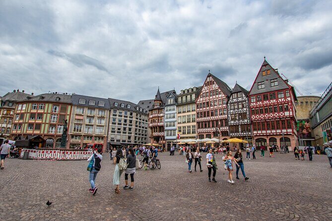 Explore Frankfurt in 60 minutes with a Local - Goethe’s Birthplace: The Writer Behind the City Name