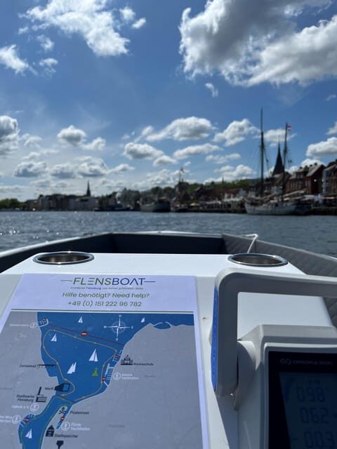 Flensburg: E-Boat rent - Driving an E-Boat on Flensburg Förde: What Makes It Different