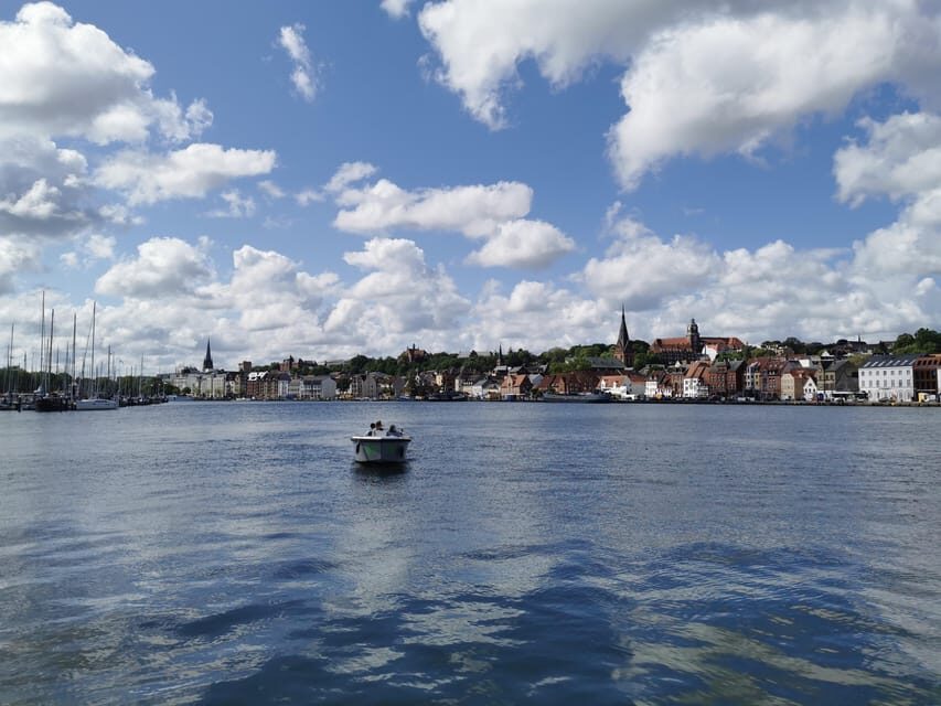 Flensburg: E-Boat rent - The Boat Comfort Factor: Seats, Table, and Up to 6 People