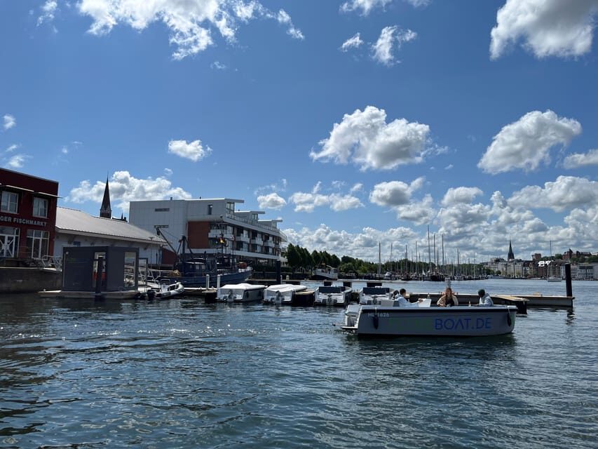 Flensburg: E-Boat rent - License-Free Control: The Short Intro That Sets You Up