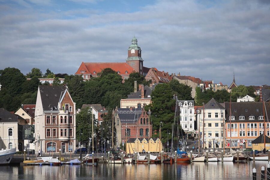 Flensburg: Private Guided Walking Tour - Key things to look forward to