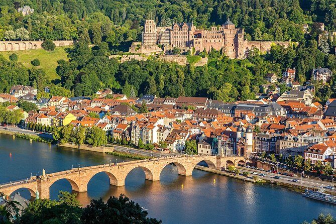 Food & Fables Tour of Heidelberg - The Guide Style: Relaxed, Personal, and Story-Forward