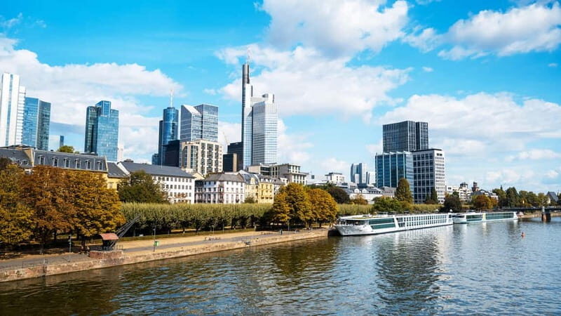 Frankfurt: 2-hour Best Intro Walking Tour with a Local - Key Things You’ll Notice on This Frankfurt Walk