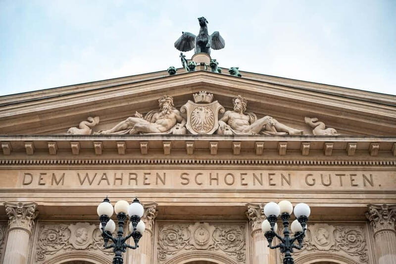 Frankfurt: 2-hour Best Intro Walking Tour with a Local - Meeting at St Paul’s Church and Getting Oriented Fast