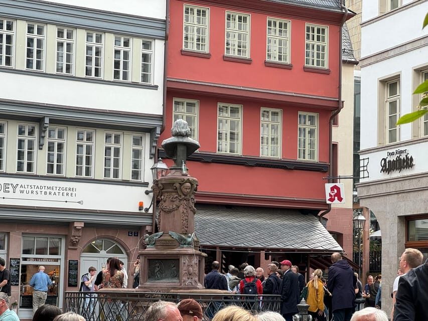 Frankfurt: Discover the heart of Frankfurt – a city tour in Russian - Price and pace: is $20 worth it for a Russian-language city tour?