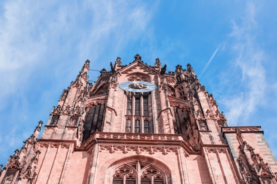 Frankfurt: Guided tour of Frankfurt - St. Paul’s Church: the oval building with political weight
