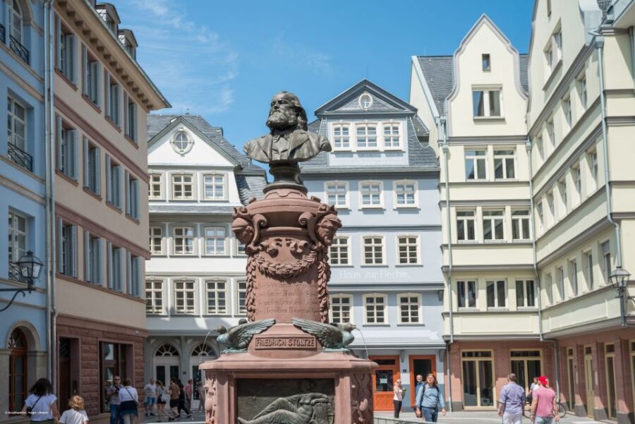 Frankfurt: Highlights and New Old Town English-Language Tour - Eiserner Steg footbridge: the popular photo spot you’ll want to use well
