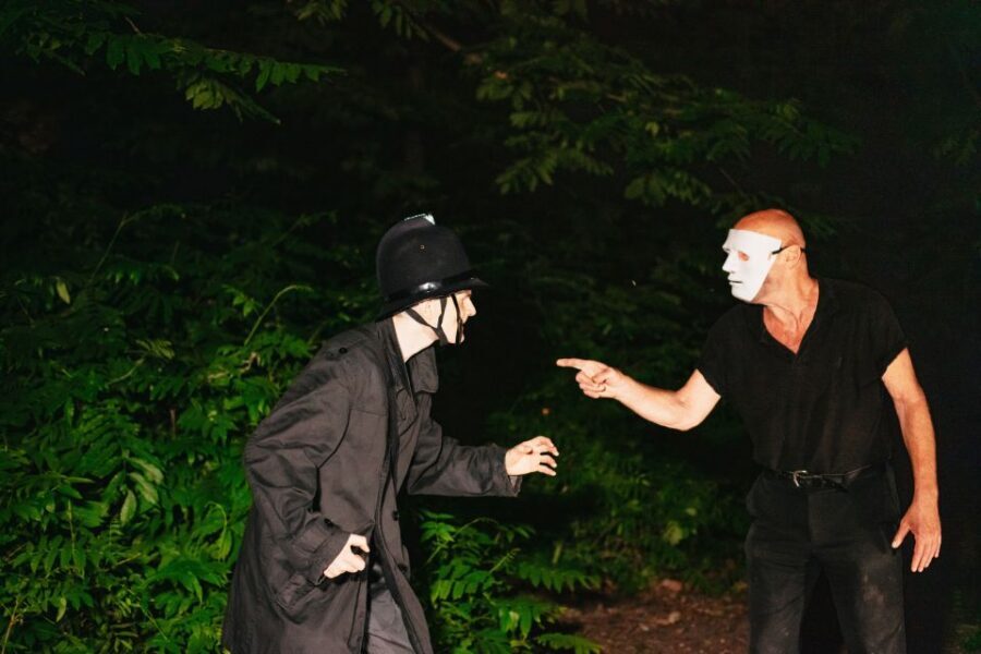 Frankfurt: Jack the Ripper Fright Tour - The scares: jumpscares, mood checks, and a hands-off approach