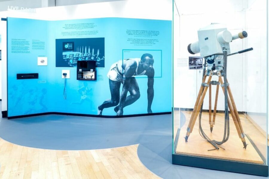 Frankfurt: Museum of Communication Exhibitions - What you should plan for in a full day (without feeling rushed)