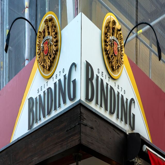 Frankfurt: Private German Beer Tasting Tour in Old Town - Key highlights to look for