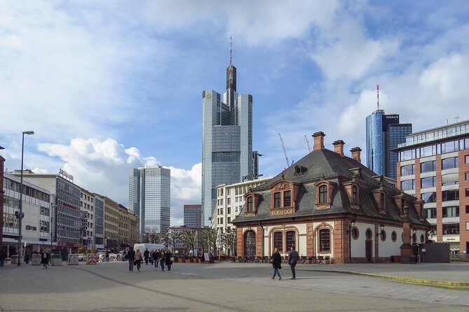 Frankfurt - Private tour with Licensed guide - Lutheran church origins, a 1600 half-timbered house, and a city that rebuilt