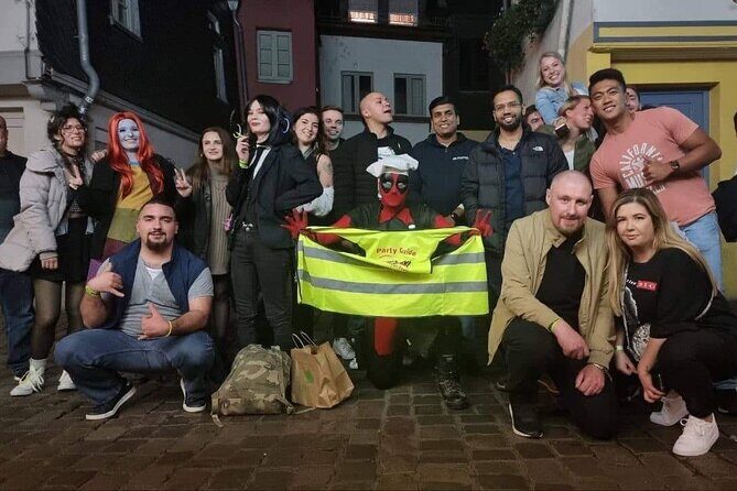 Frankfurt PubCrawl Weekend Pass (Fri + Sat) – Shots & Party - Frankfurt Fri+Sat weekend pass: using structure twice