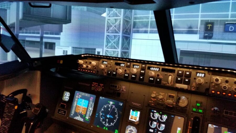 Frankfurt: "Ready for take off" - Flight Simulator B737 - Taking the controls: what “immersive” really means inside the cockpit