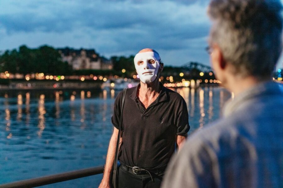 Frankfurt: "The Sandman" Nightmarish Walking Tour - The Eiserner Steg Footbridge: Your Best Frankfurt View