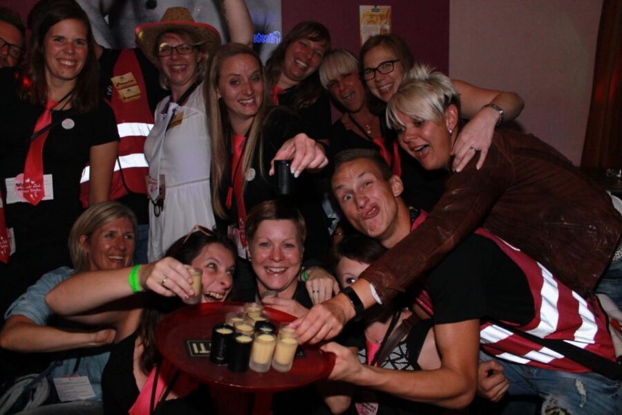 Freiburg: Guided Pub Crawl with Drinks - The Four-Hour Flow: How the Drinks Fit Into the Night