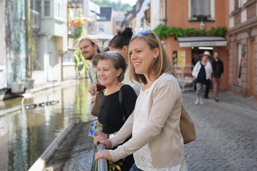 Freiburg: Highlights of the old town - Haus zum Walfisch: learning a facade, not just seeing one