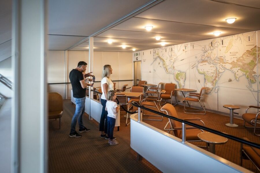 Friedrichshafen: Zeppelin Museum Entry Ticket - Art collections in the same ticket: Middle Ages to Baroque, plus a Lake Constance refuge story