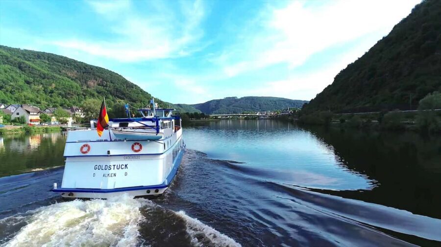 From Alken: Moselle Valley Sightseeing Cruise - The cruise start: Alken and Burg Thurant up close