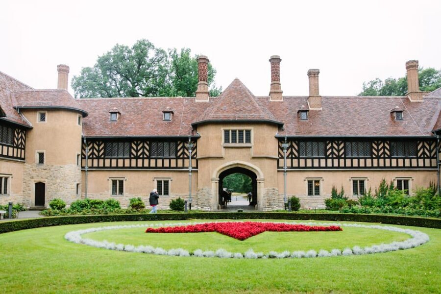 From Berlin: Gardens & Palaces of Potsdam Bike Tour - New Gardens and Cecilienhof: Where Leaders Shaped Post-WWII Europe