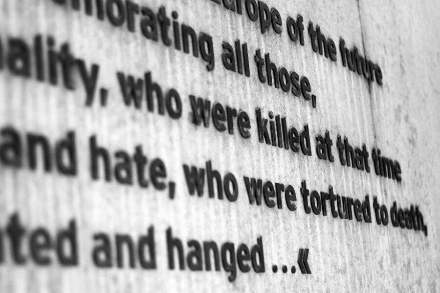 From Berlin: Licensed Sachsenhausen Tour with max. 15 people - Station Z execution-center memorial: the camp’s violence made visible