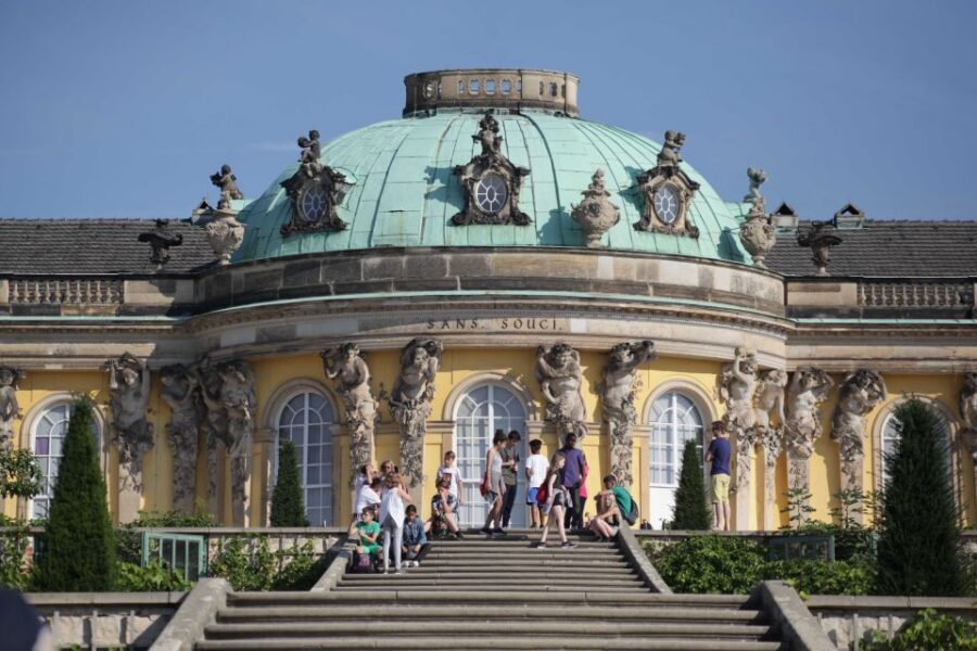 From Berlin: Potsdam Half-Day Guided Tour - No palace entry: how to plan your extra time after the tour ends
