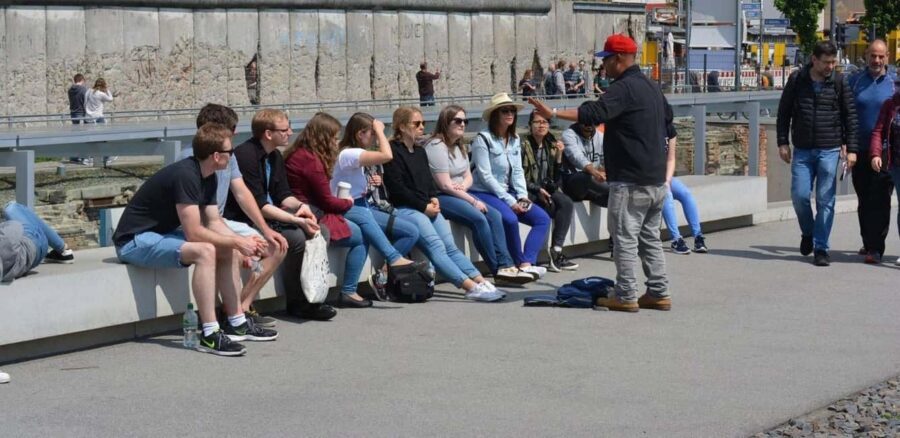 From Berlin: Potsdam & Sanssouci half day Walking Tour - The outdoor-only approach: what you will and won’t do