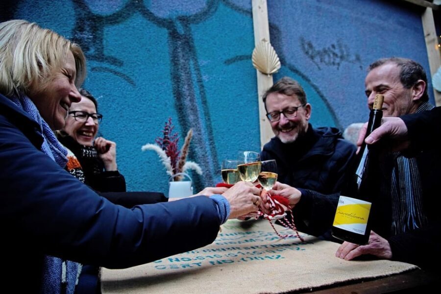 From Eigelstein to Nippes: city tour and wine hike - Stop by stop: how the story and tastings connect