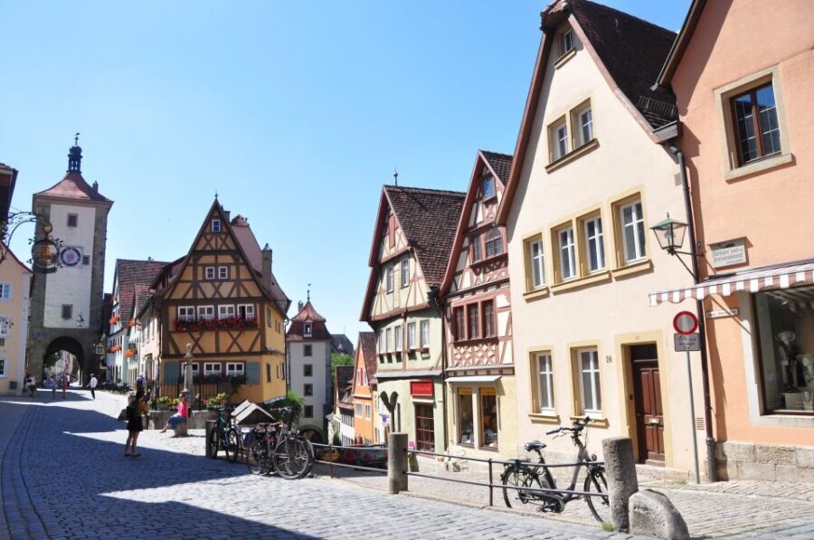 From Frankfurt: Heidelberg and Rothenburg Guided Day Trip - Rothenburg walking route: half-timbered charm with built-in structure