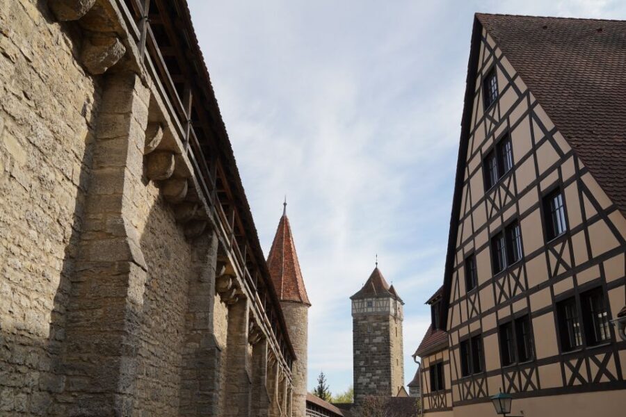 From Frankfurt: Heidelberg and Rothenburg Guided Day Trip - Souvenir strategy: what to buy (and what to watch your time on)