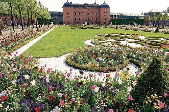 from Frankfurt: Heidelberg, Mercedes Museum / Schwetzinger Schloß - Price and value: why $295.07 can make sense