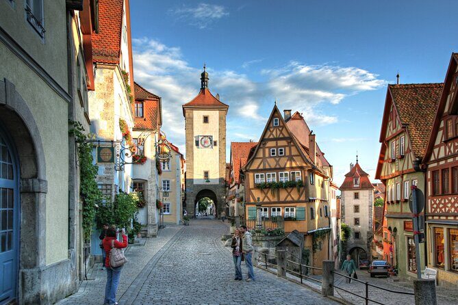 from Frankfurt: historic treasure Rothenburg, private 1 day Tour - Market Square: city hall facade, medieval atmosphere, and shopping time
