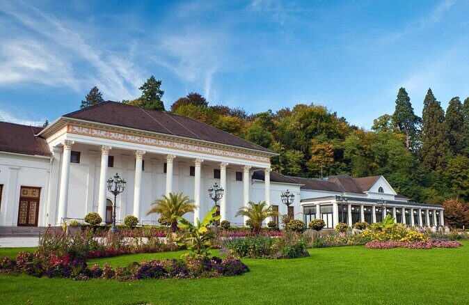 from Frankfurt - romantic Black Forest & brewery, private tour - Vogtsbauernhof Open-Air Museum: Real Farm Architecture and Costumes