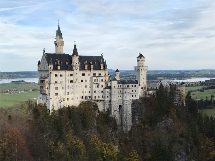 From Garmisch-Partenkirchen: Neuschwanstein Castle Tour - Who this private day trip fits best