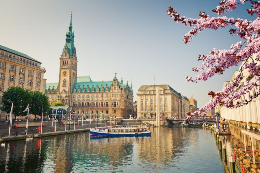 From Kiel: All-in-One Hamburg Shore Excursion - From Kiel Pier to Hamburg Highlights in One Workday