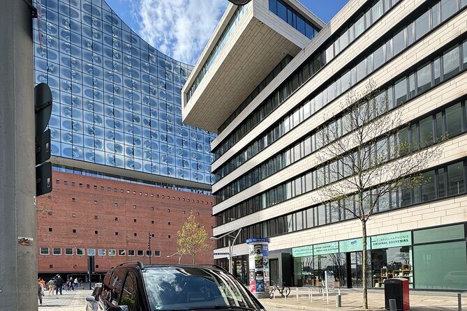 From Kiel: private Hamburg 6hour-Tour with a former Policeman - Speicherstadt, Hafencity, and the Elbphilharmonie viewpoints