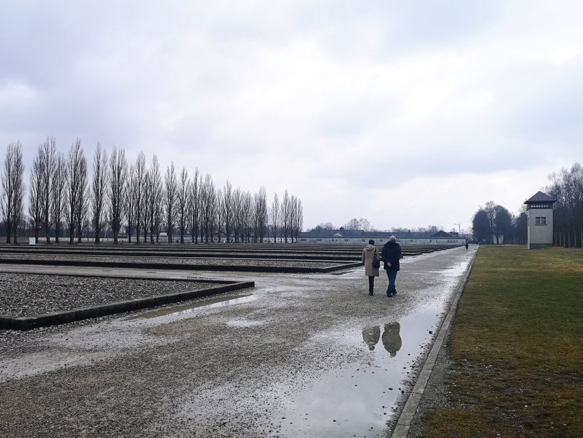 From Munich: Dachau Memorial Site Tour in Spanish - Meeting under Karlstor Gate: easy start, no bus-chasing