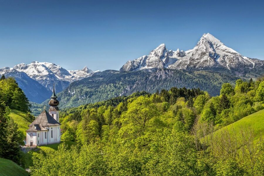 From Munich: Salzburg, St. Wolfgang, and the Salzkammergut - The Luxury Bus Route: Comfort, Audio Guides, and Chiemsee Stops