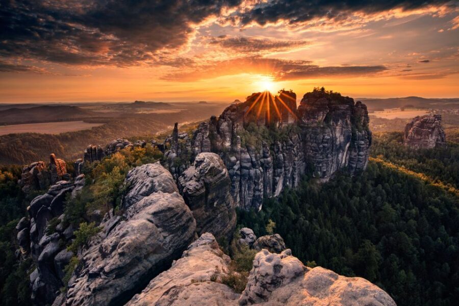 From Prague: Saxony and Bohemian Switzerland Walking Tour - Pravčická Brána: The 21-Meter Arch and the Narnia Connection