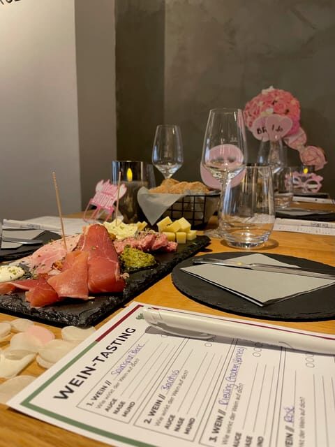 Fulda: Guided wine tasting with wines and wine accompaniments - The guide’s role: German-led, interactive, and built for questions